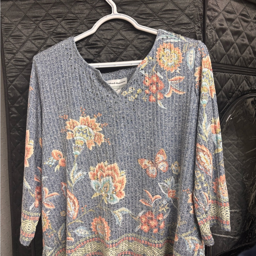 Alfred Dunner Blue Knit Top with Yellow Floral Accents